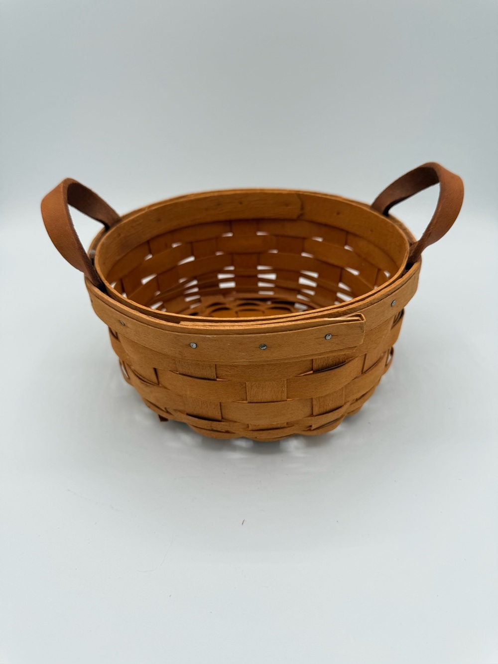 Longaberger Woven Round Accent Basket with Handles - Brown 1996